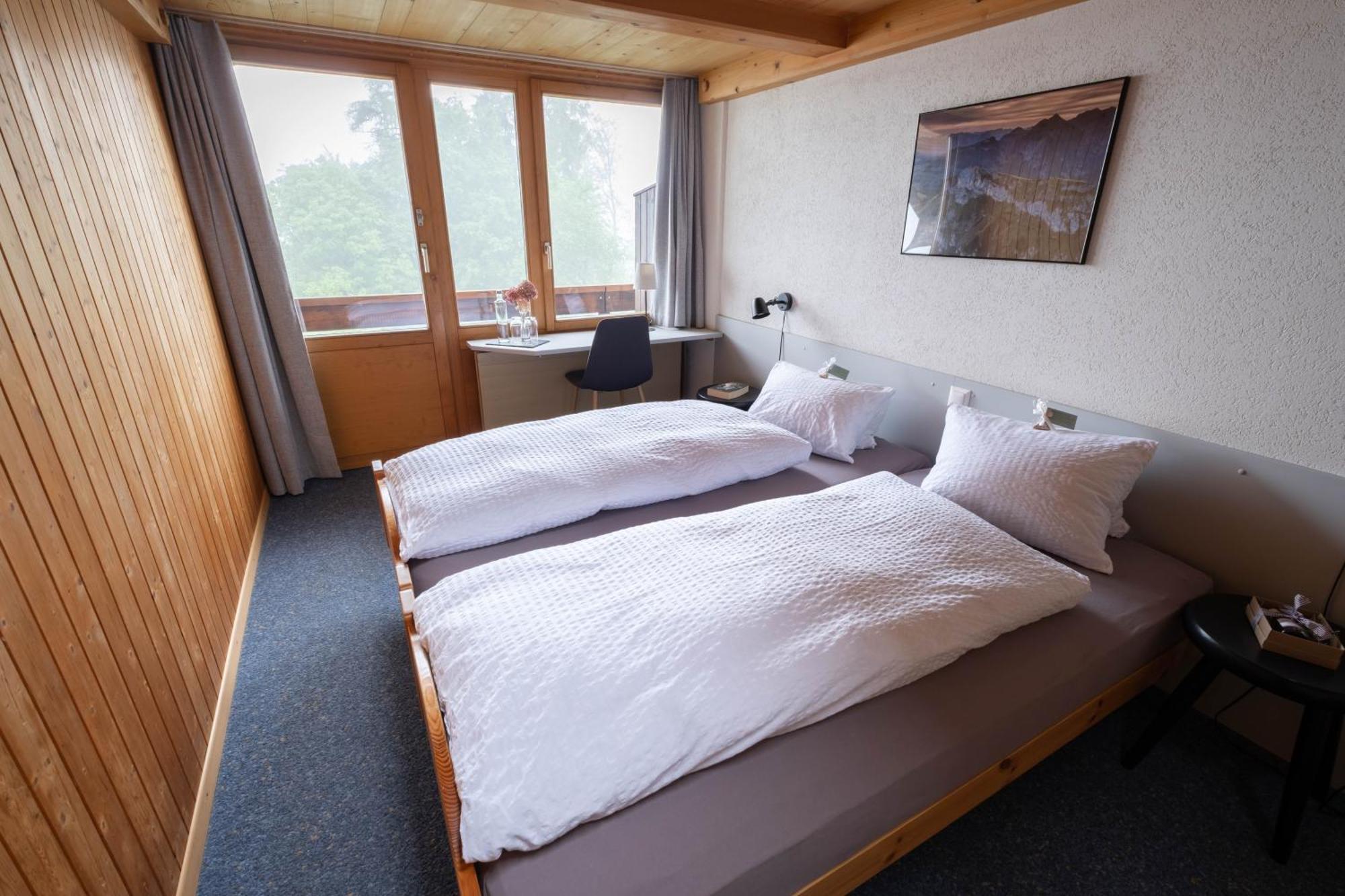 Auszeit-Hotel Z Aeschiried Aeschi Bei Spiez Oda fotoğraf